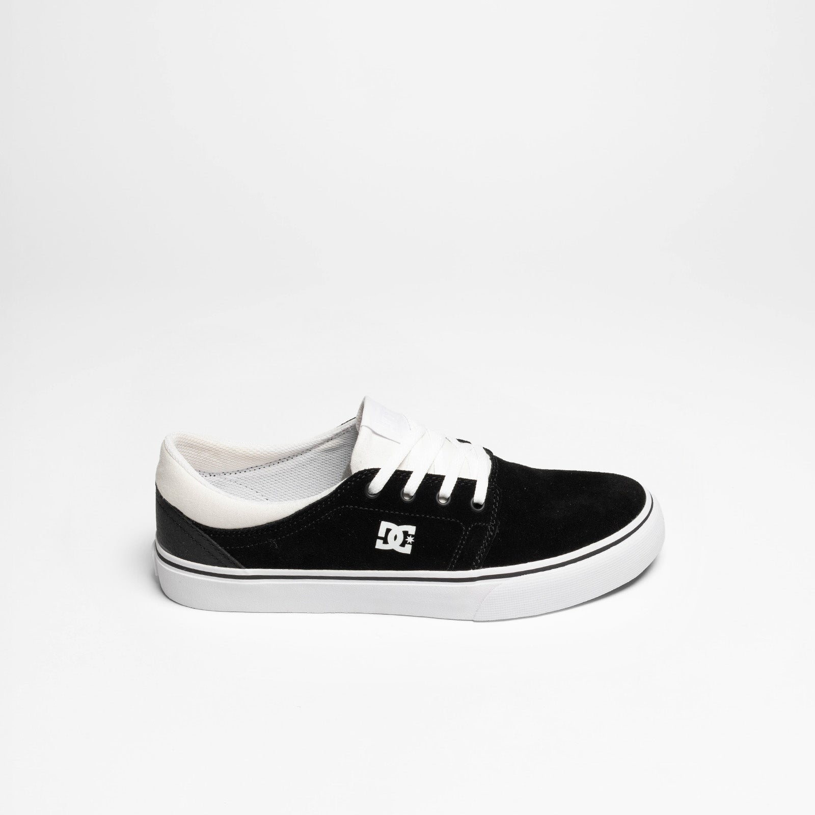 TRASE SD Black White Low-topHerrenschuhe Sportschuhe Schwarz