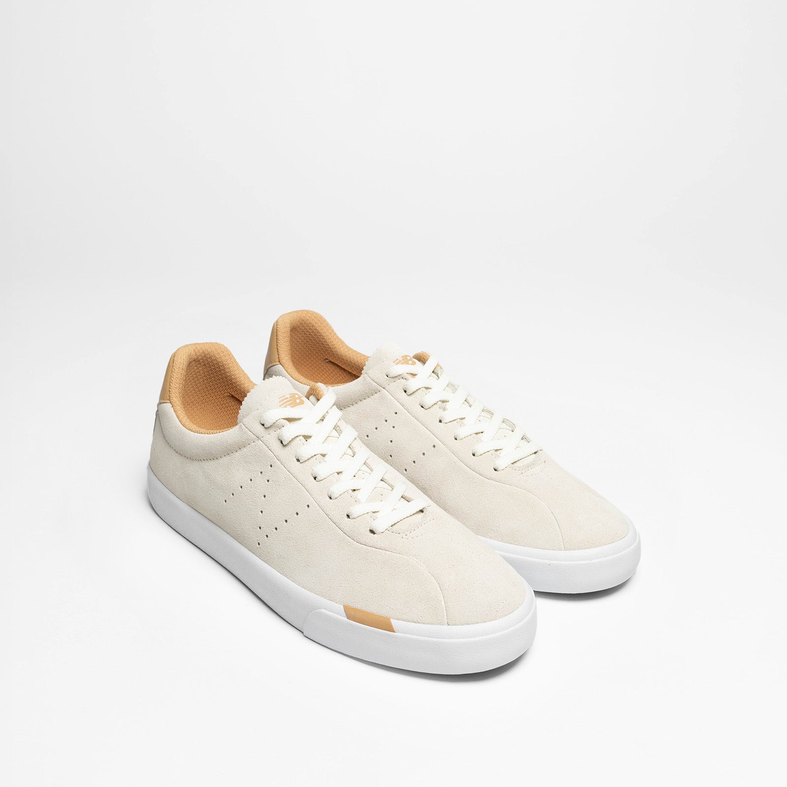 NM22V1 Cream Tan
