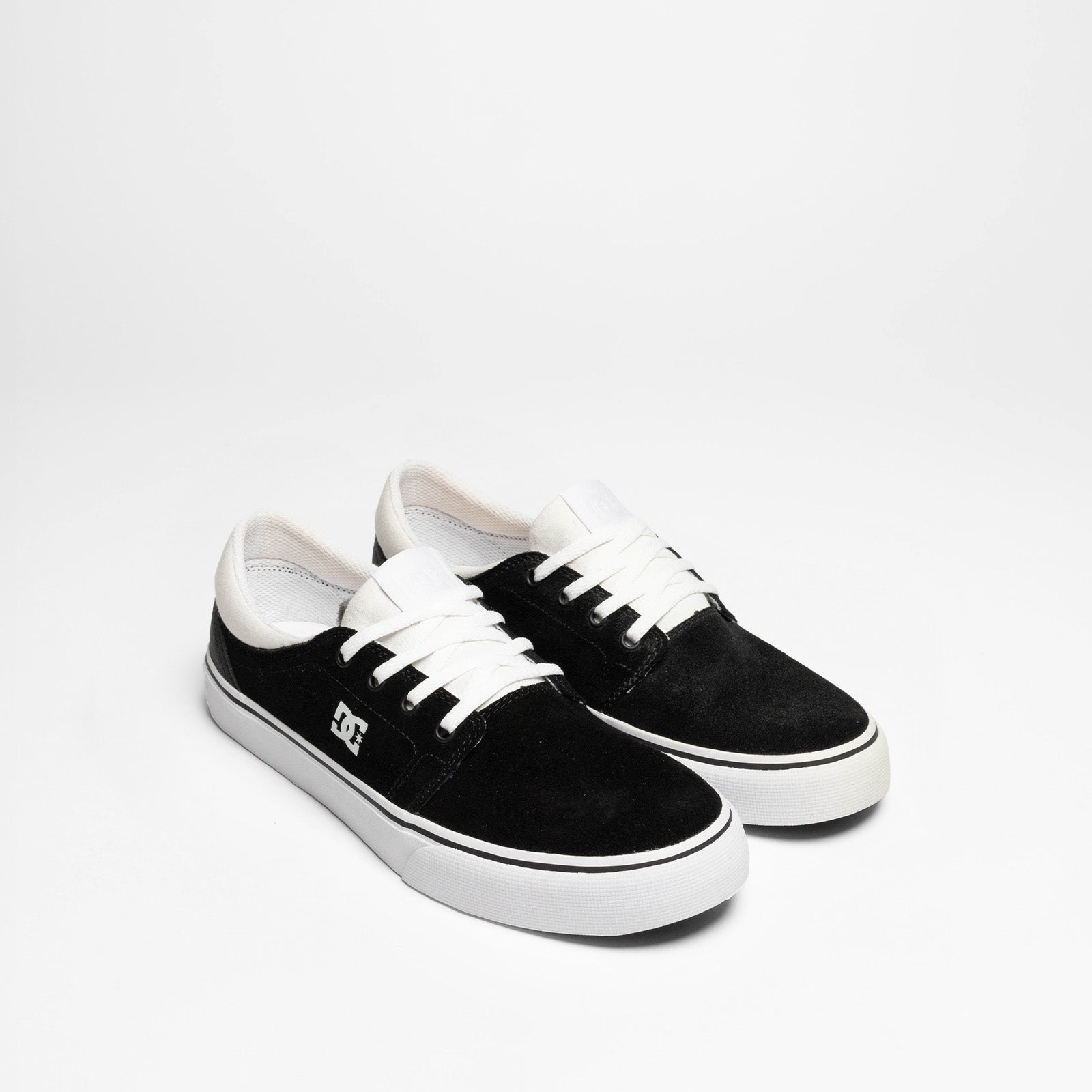 TRASE SD Black White Low-topHerrenschuhe Sportschuhe Schwarz