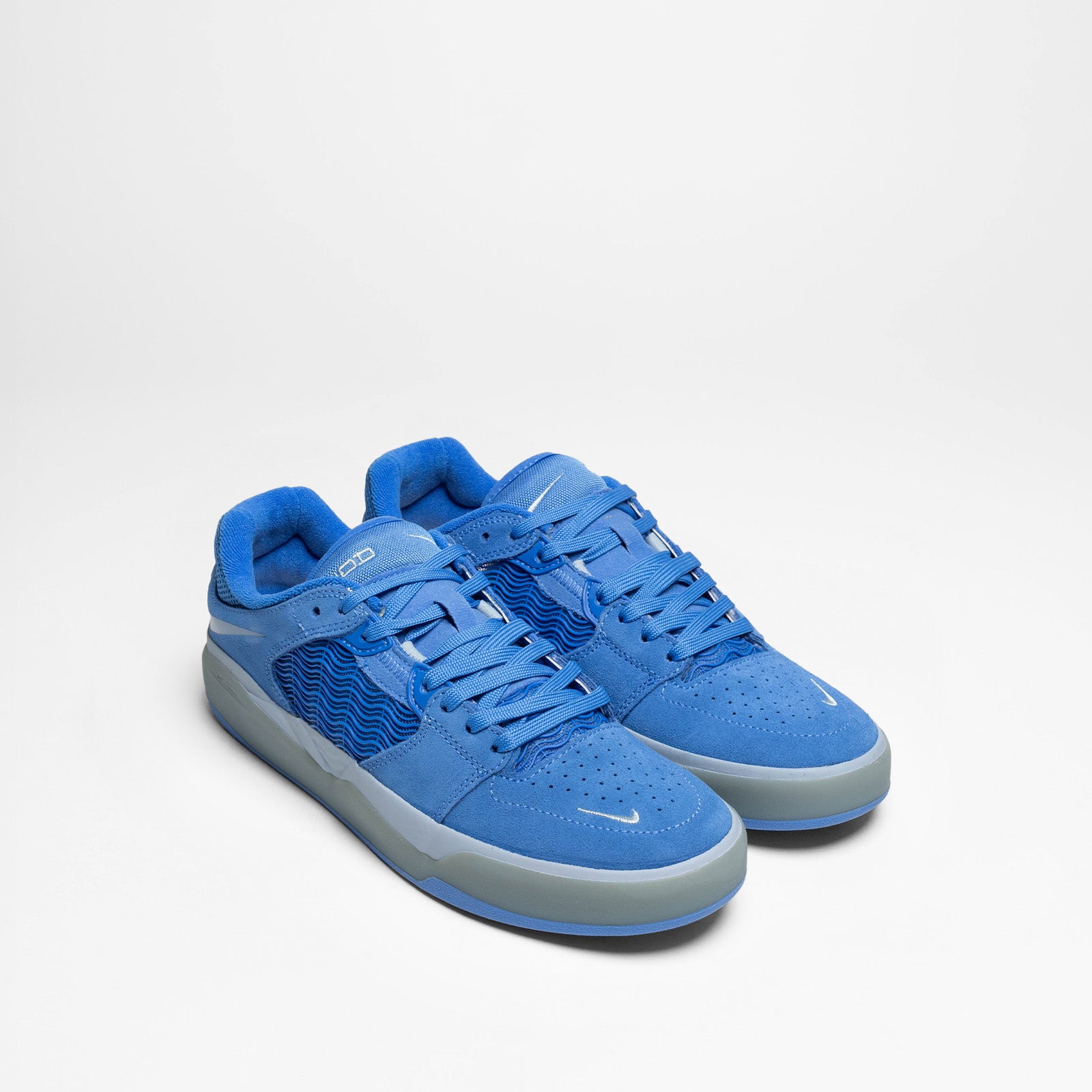 Ishod Wair Light Blue