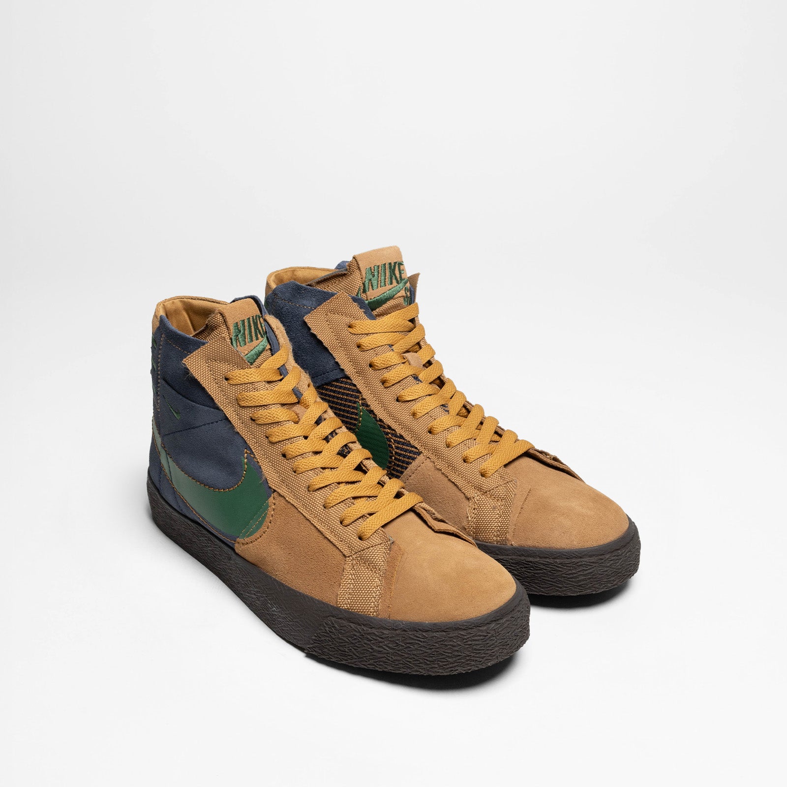 Zoom Blazer Mid Premium Brown