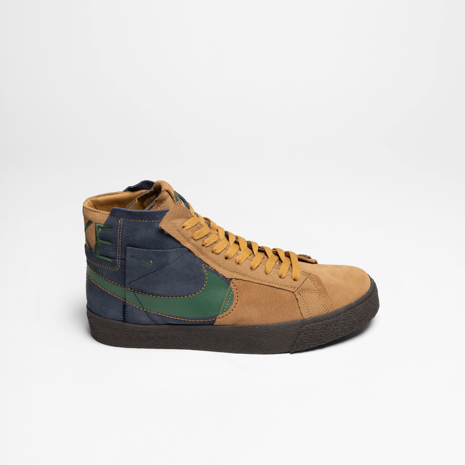 Zoom Blazer Mid Premium Brown