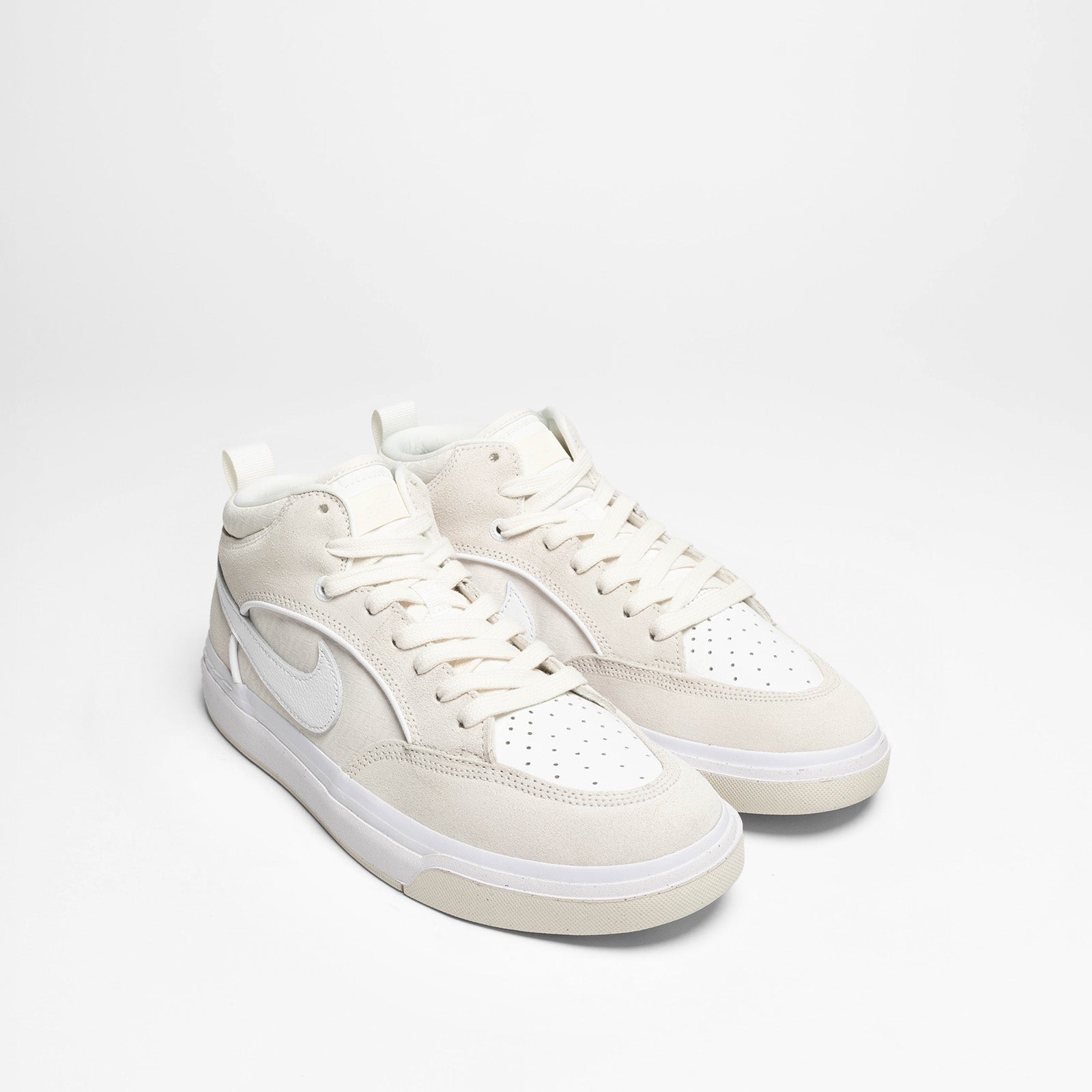 React Leo Phantom White