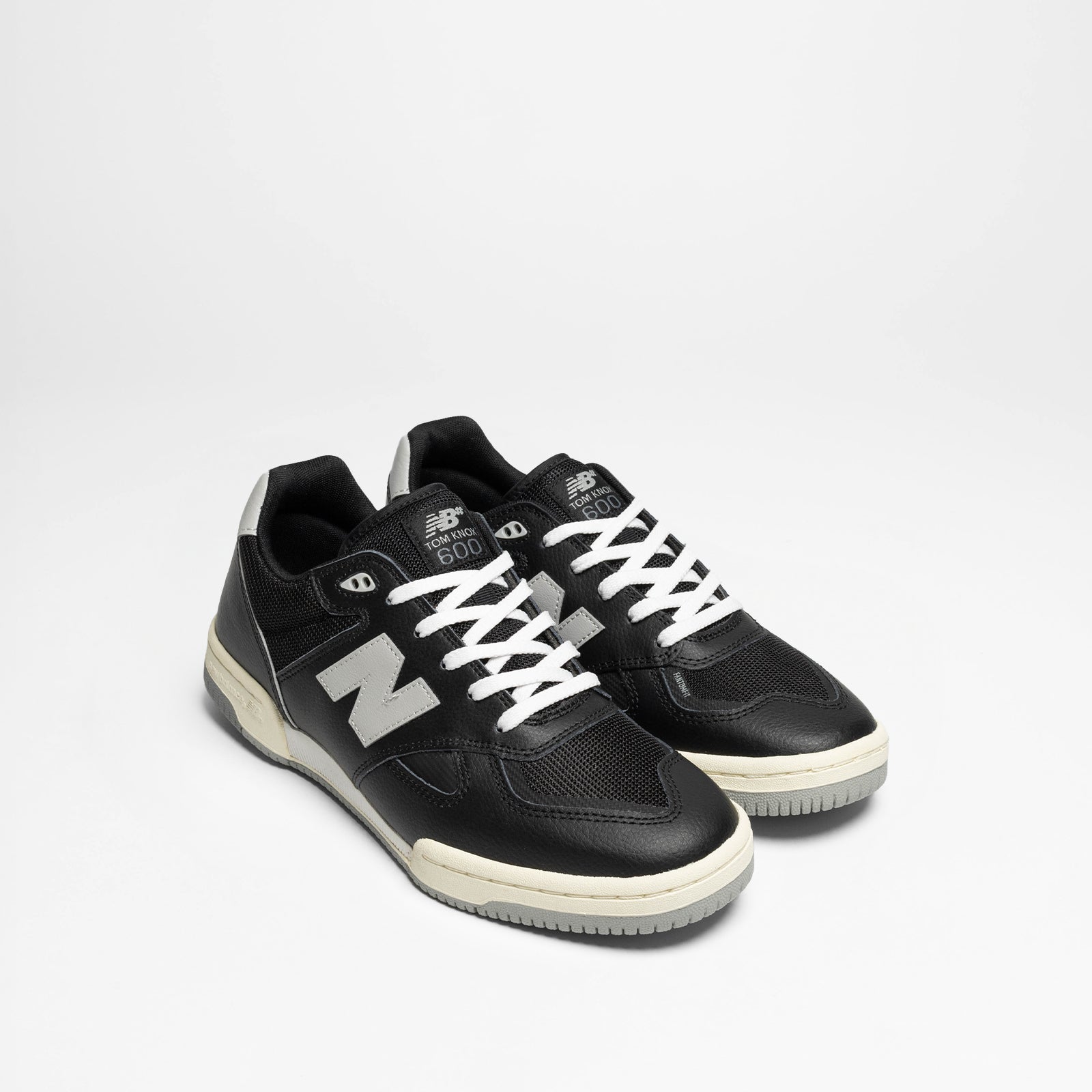 NM600 Tom Knox Black Rain Cloud
