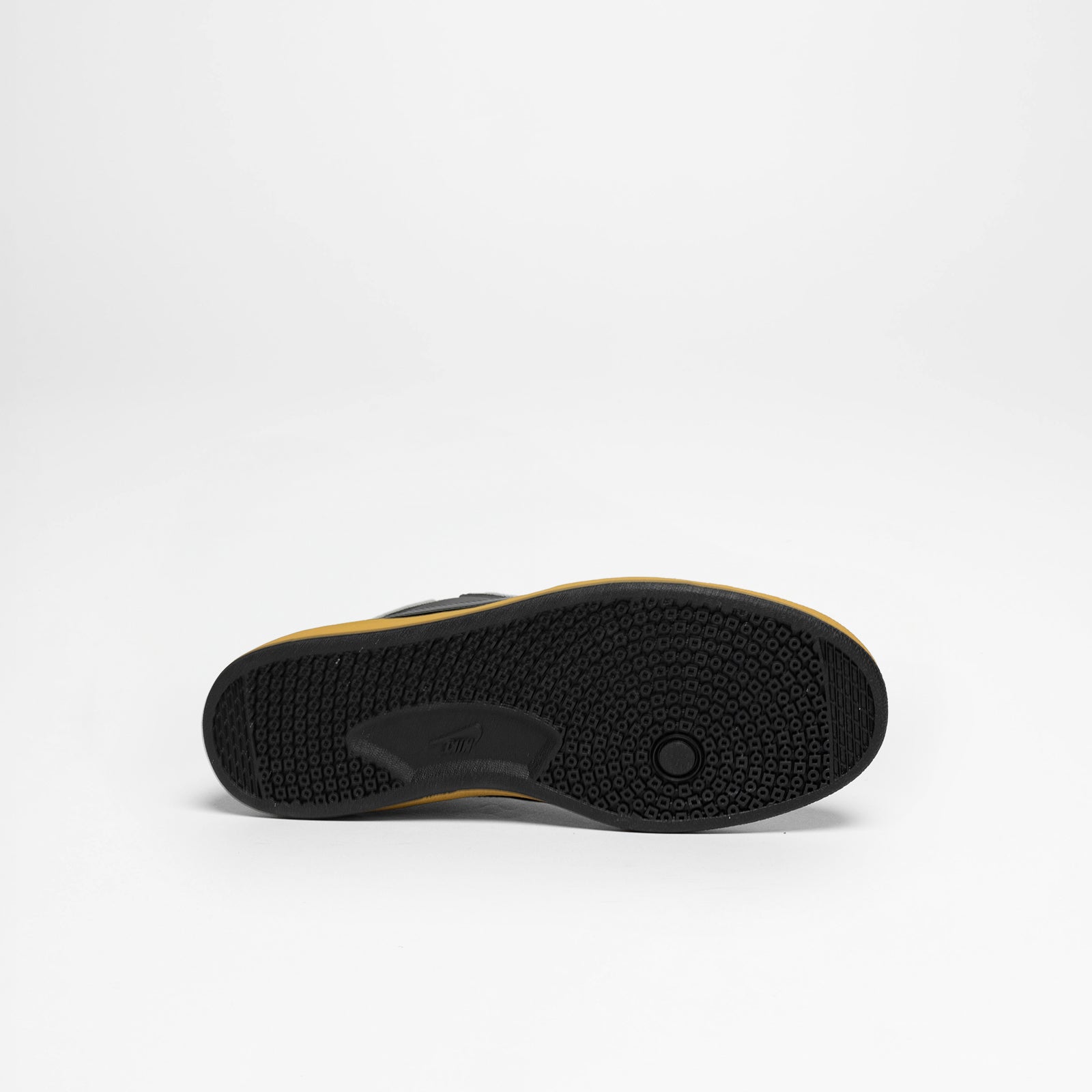 FC Classic Black Gum