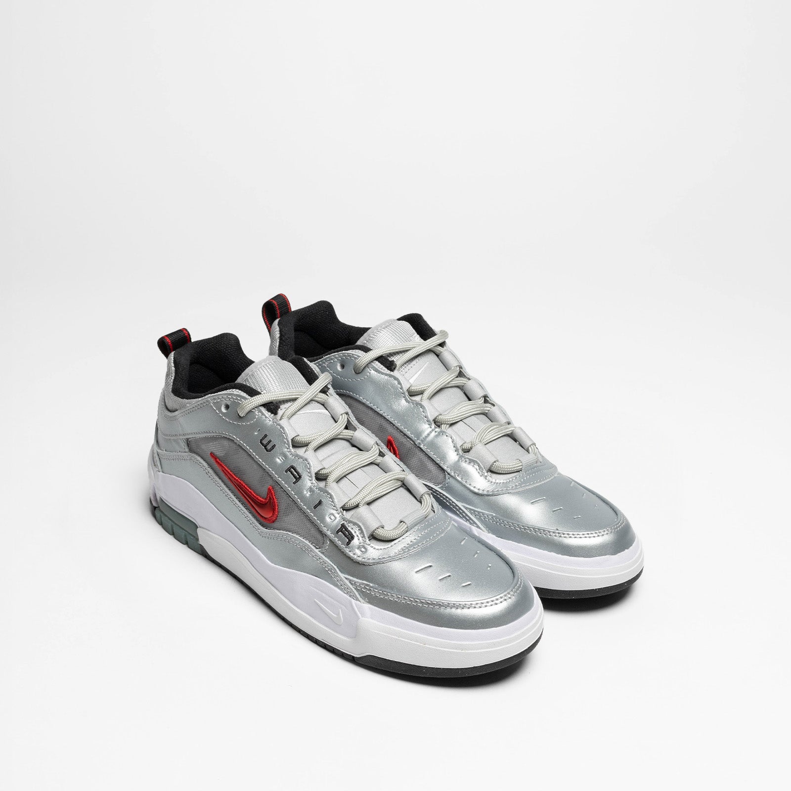 Air Max Ishod PRM Metallic Silver