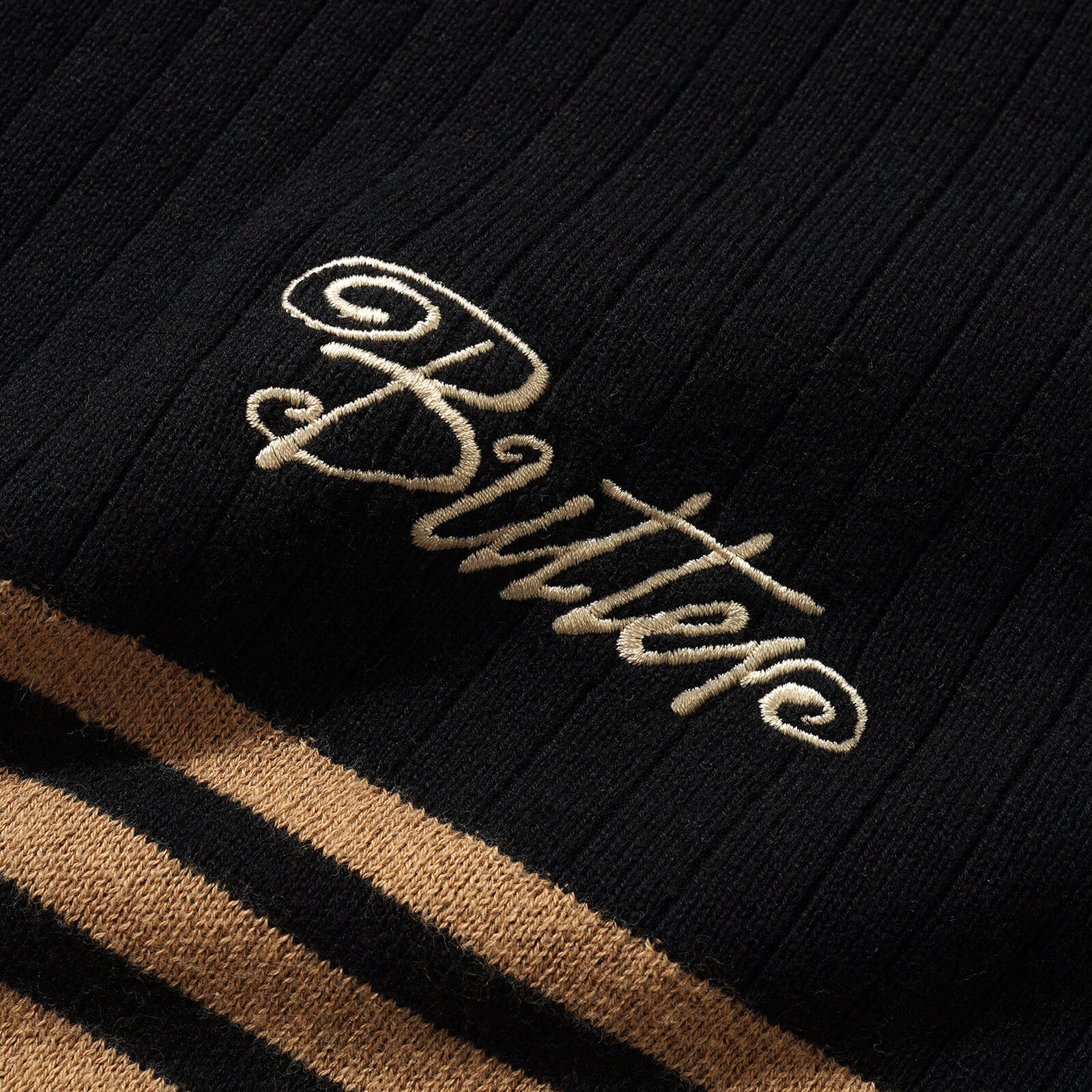 Crest Knit Black