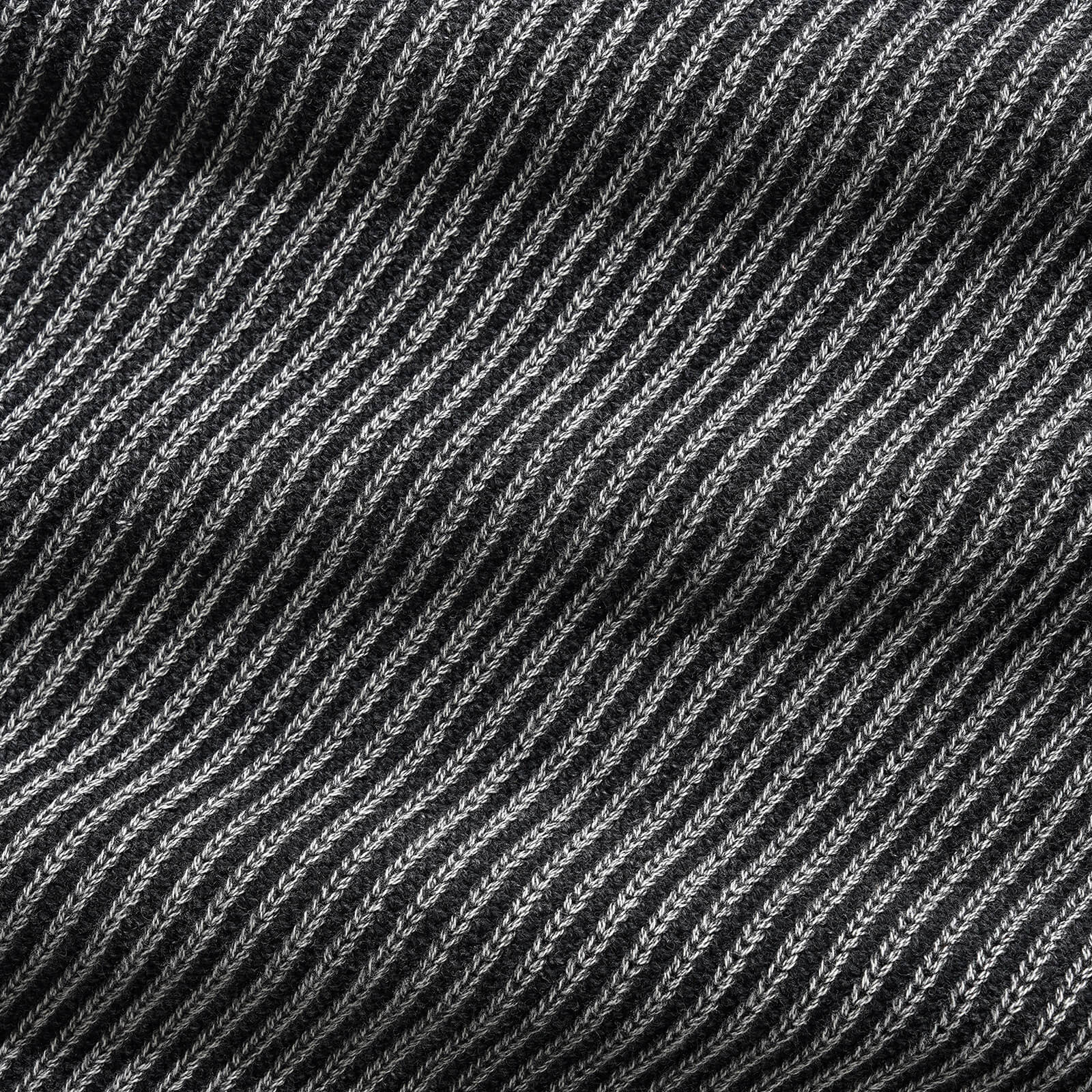 Bleach Knit Black