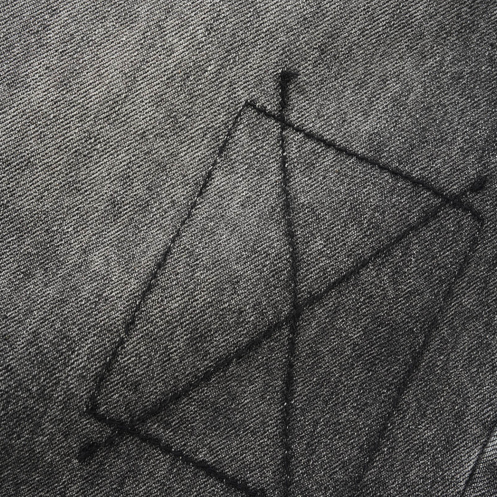 Stitch Denim Distressed Grey