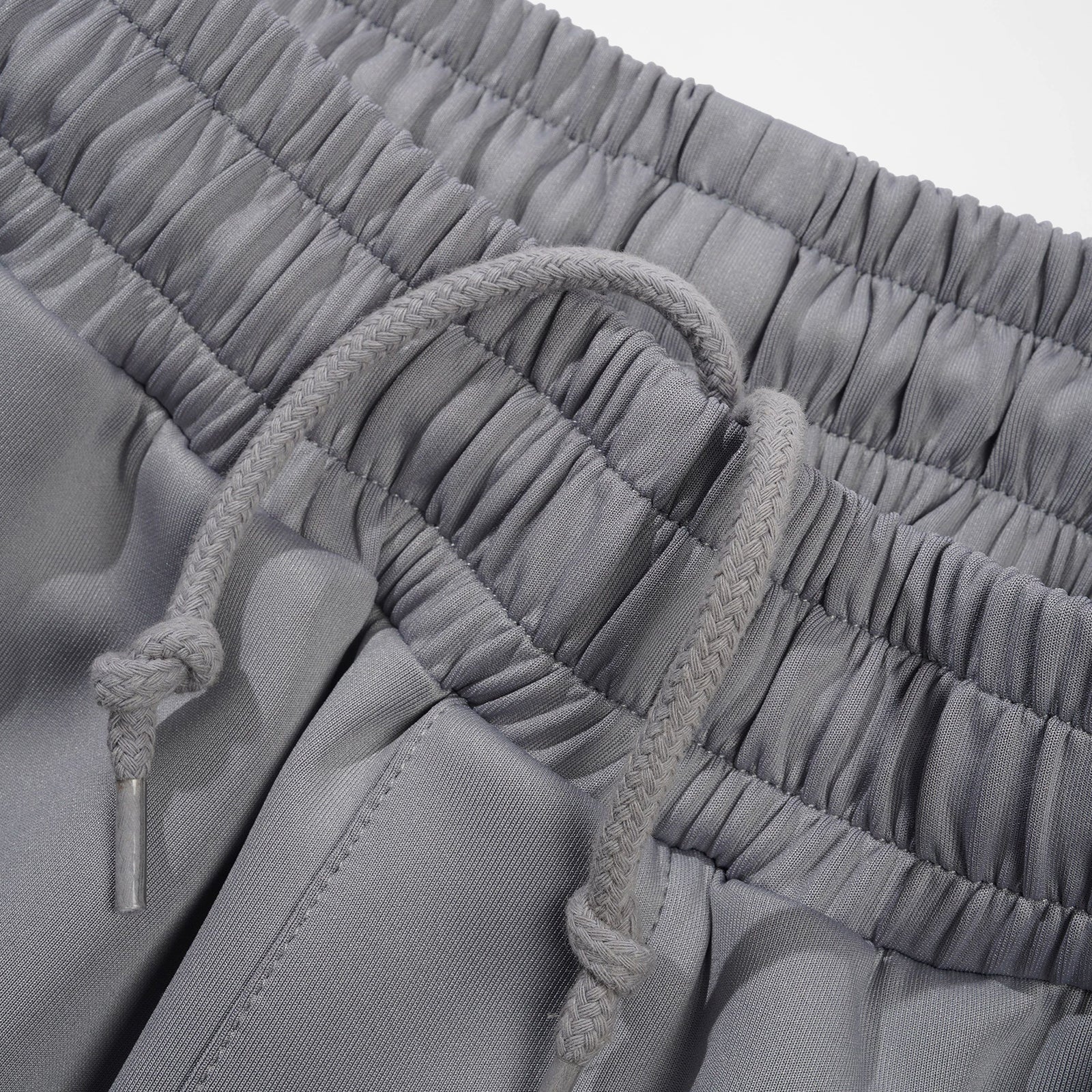 Internationale Track Grey