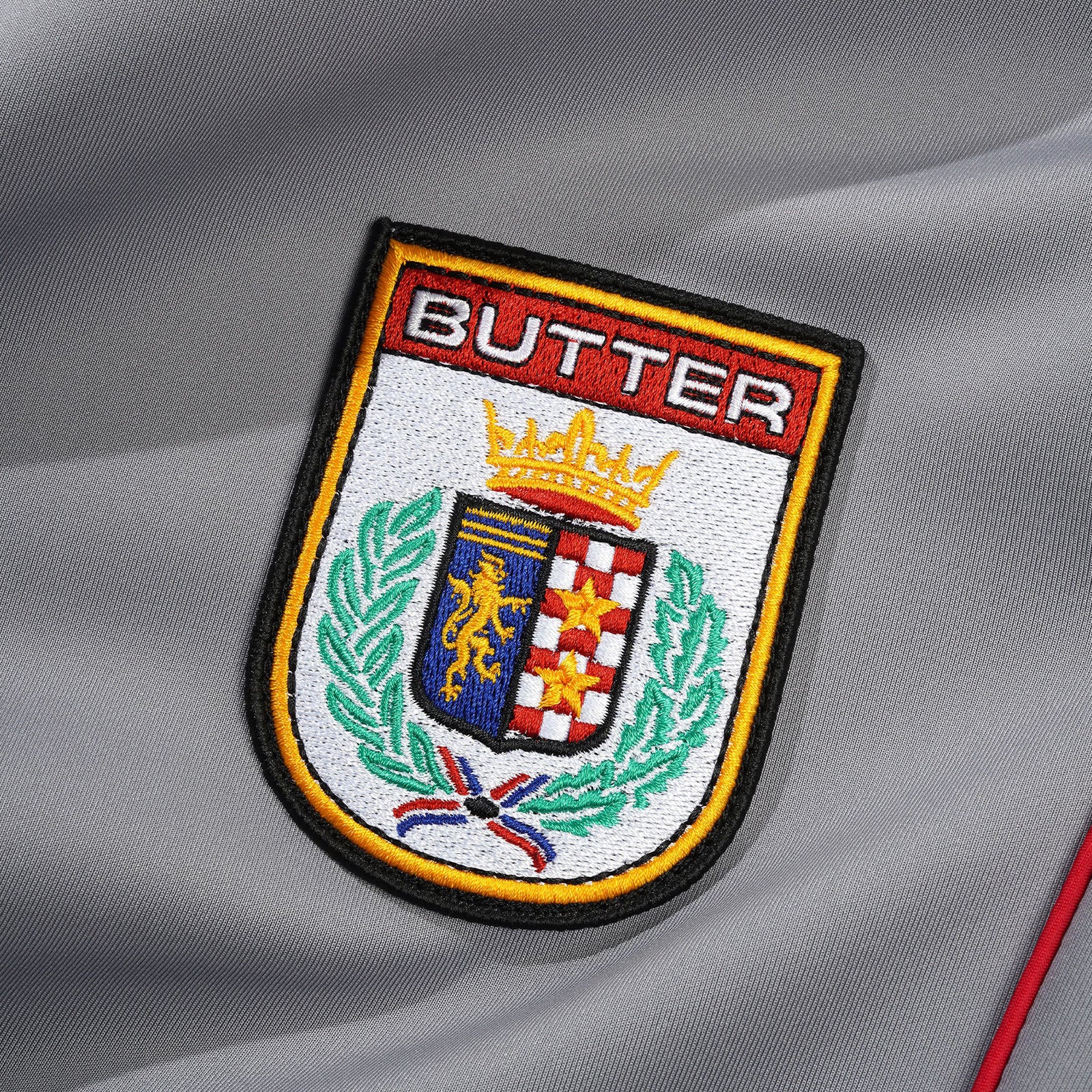 Internationale Track Grey