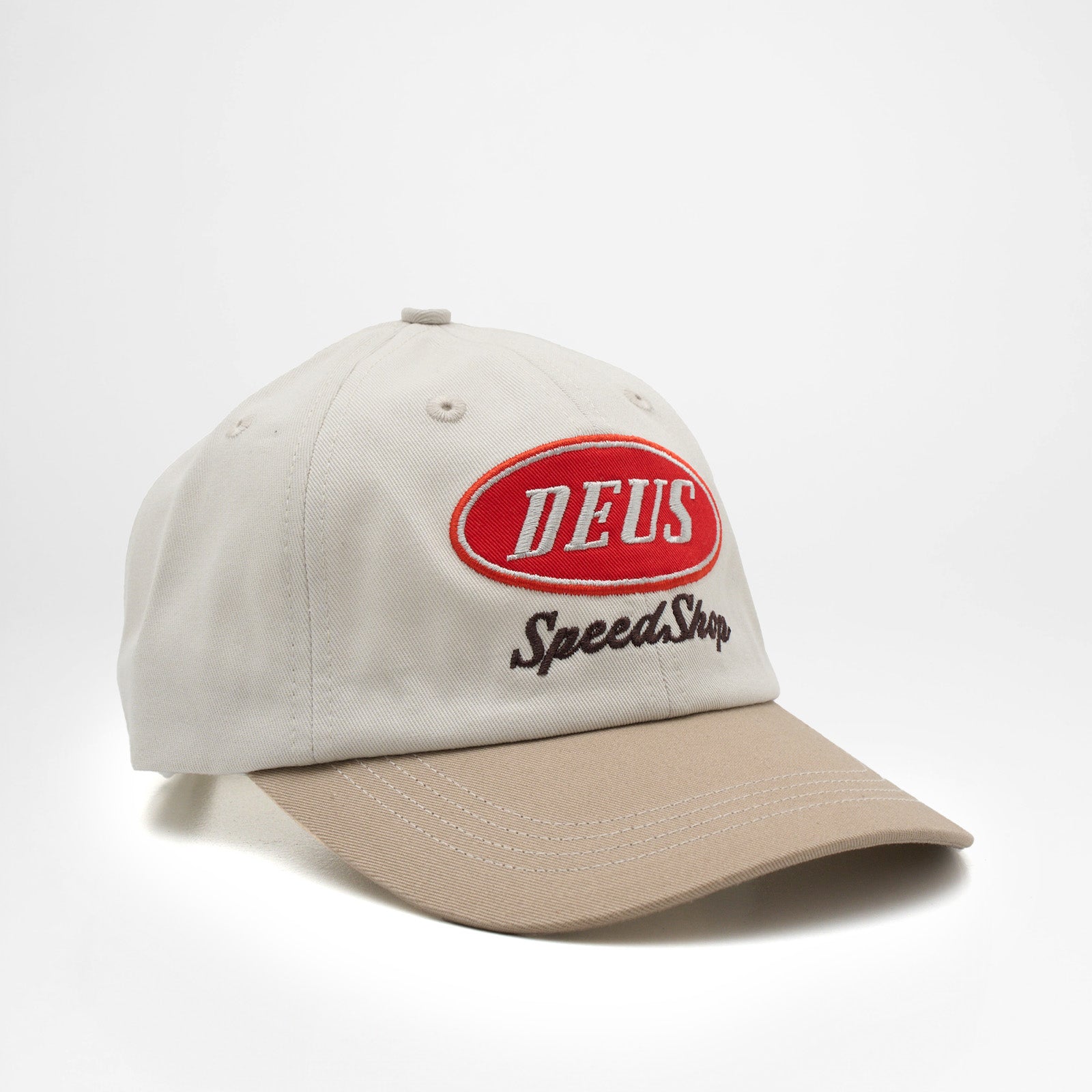 https://cdn02.plentymarkets.com/1t4q64x4rcv9/item/images/6030/full/Deus-DMP257950-Speedshop-Cap-Dirty-White-02.jpg