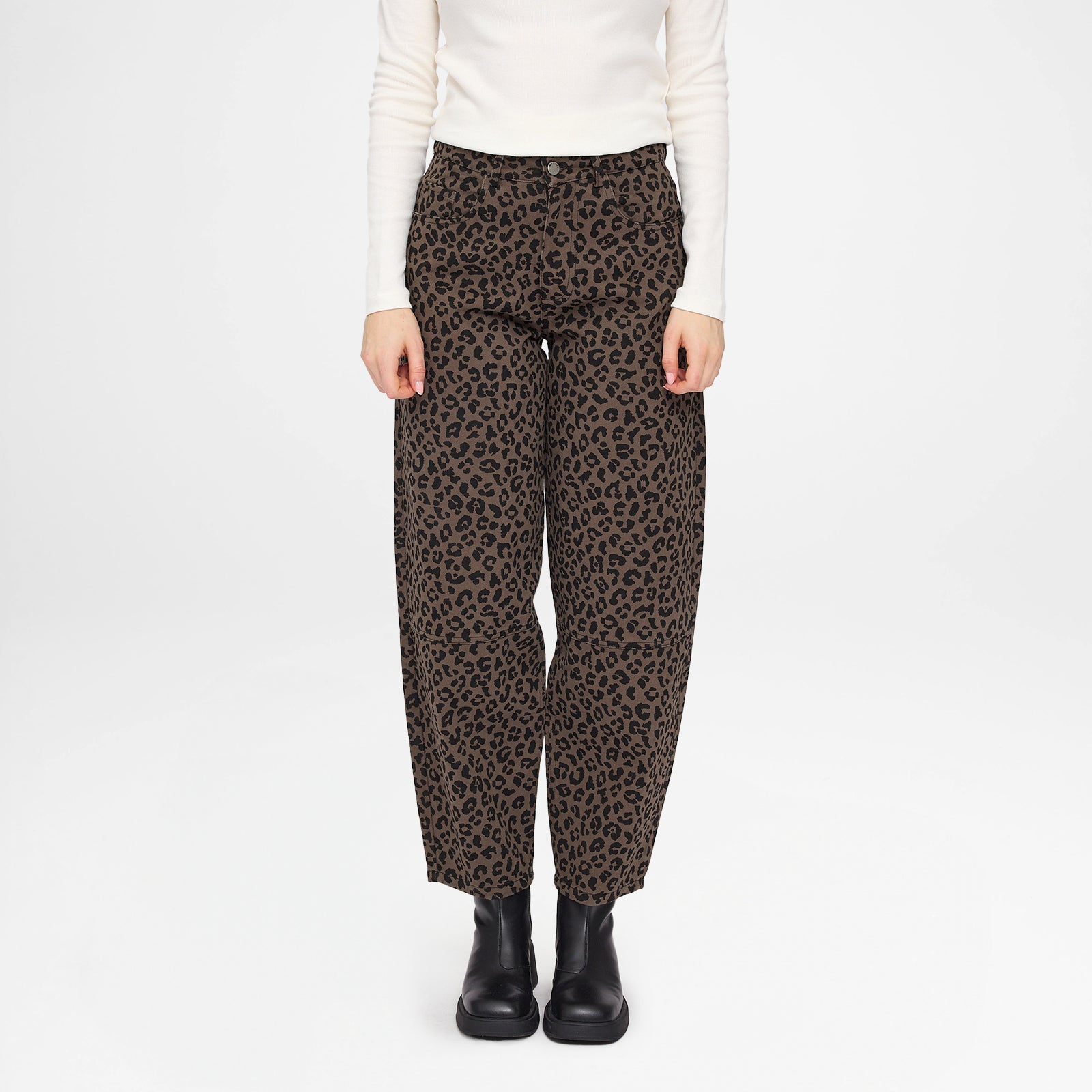 Printed Barrel Leg Denim Pants Chocolate Brown Printed