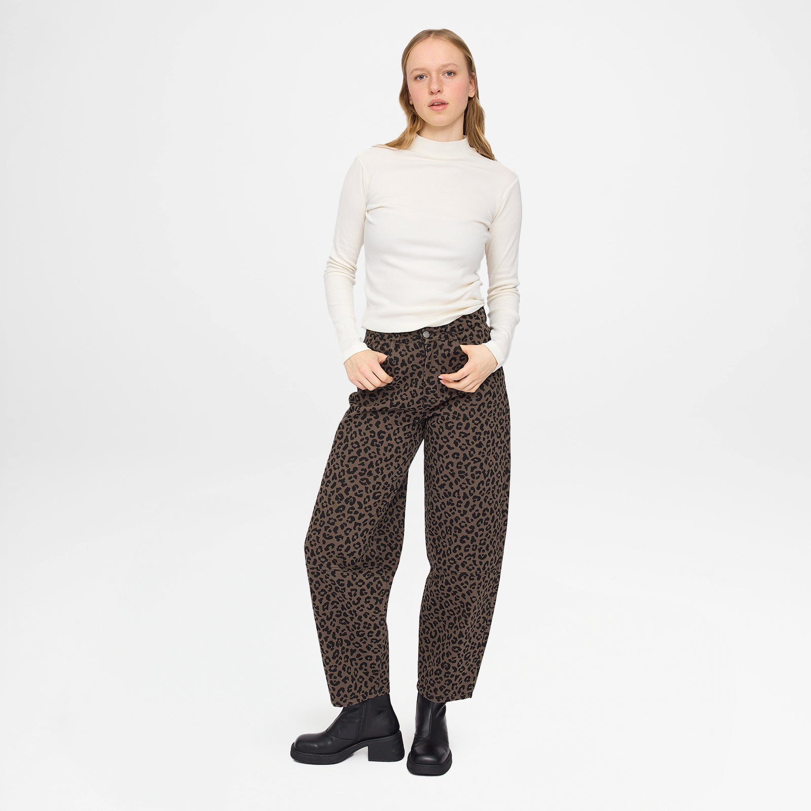 Printed Barrel Leg Denim Pants Chocolate Brown Printed