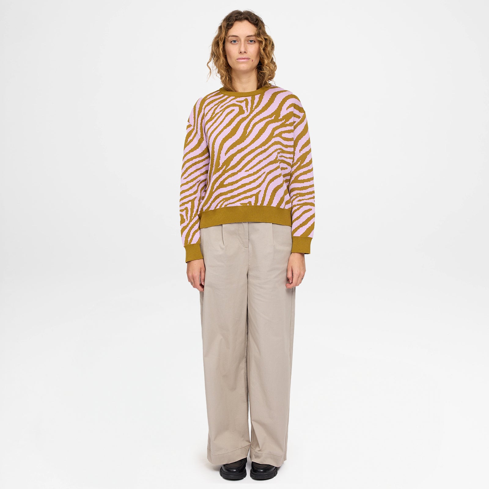 Zebra Jacquard Knit Jumper Golden Olive Orchid