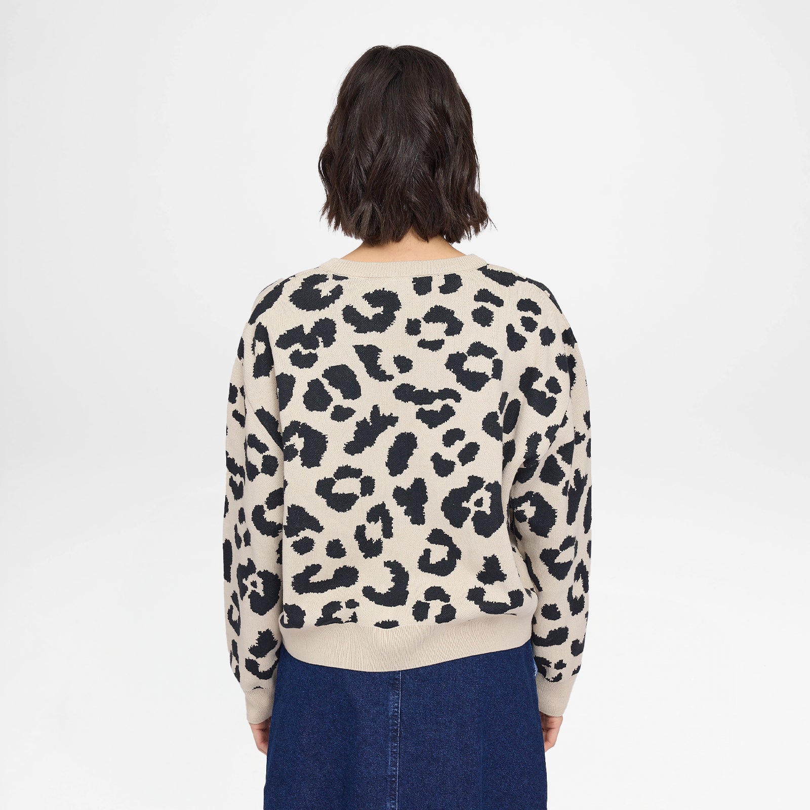 Leo Jacquard Knit Jumper Peyote Black