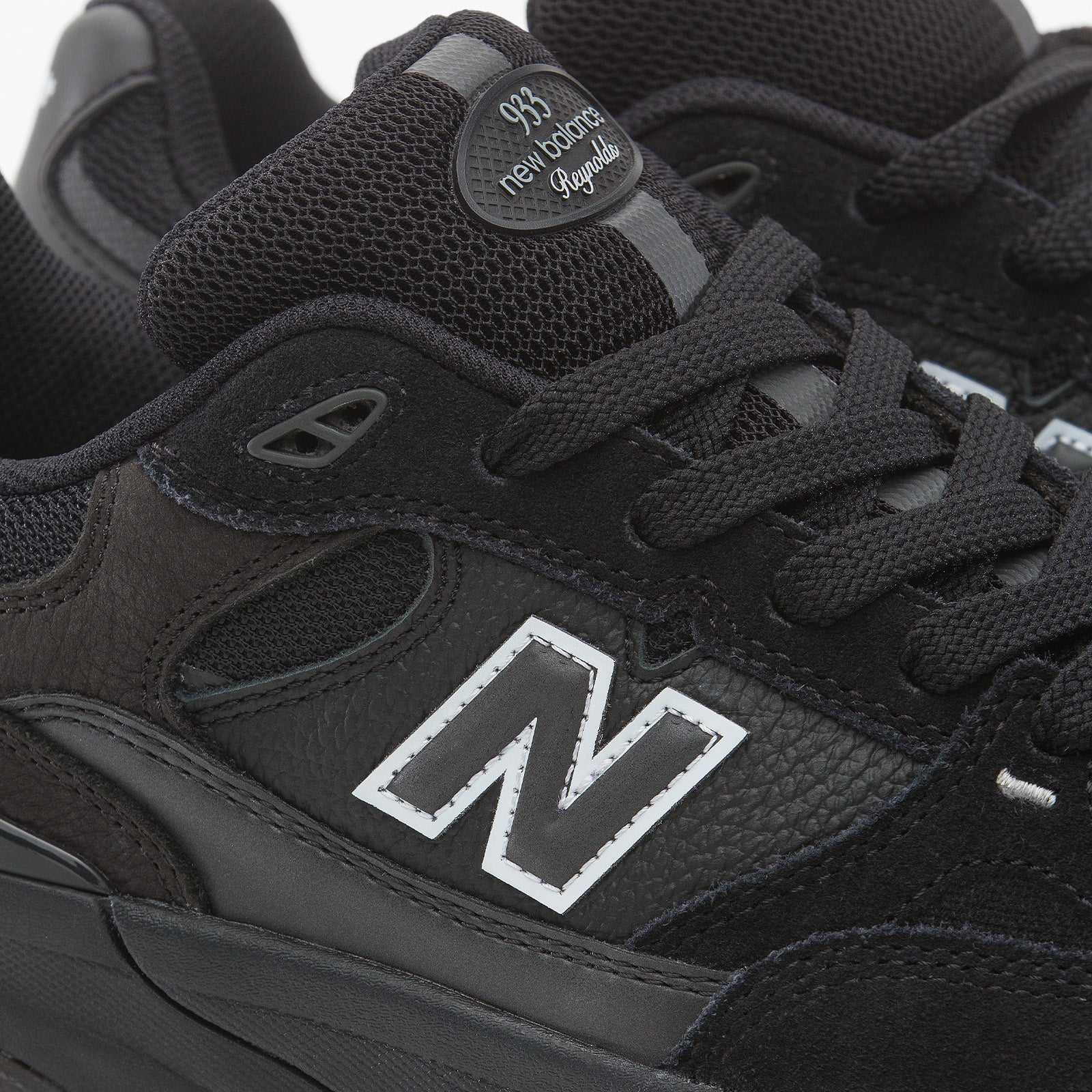 NM933 Reynolds Black Black