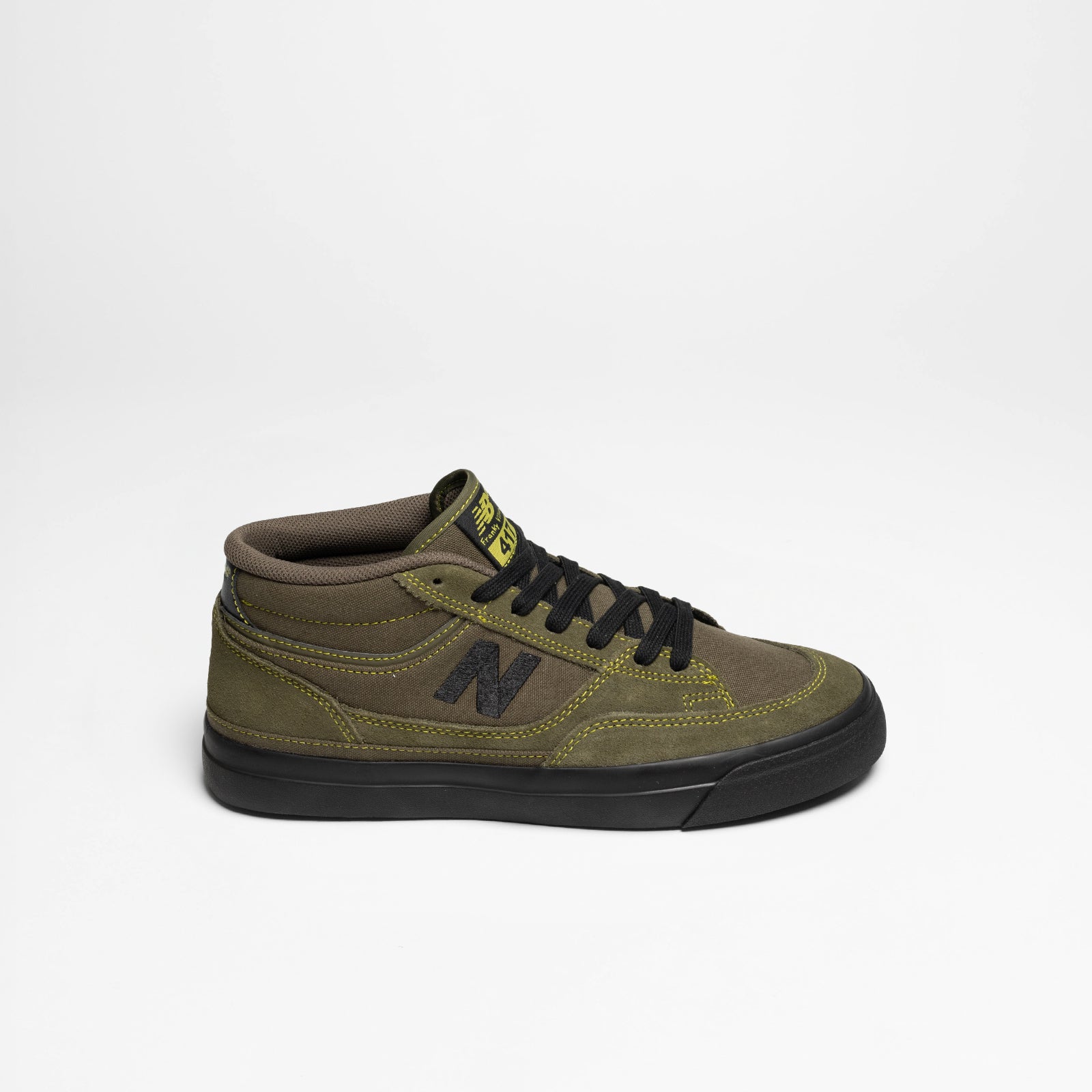NM417 Franky V. Dark Moss Black