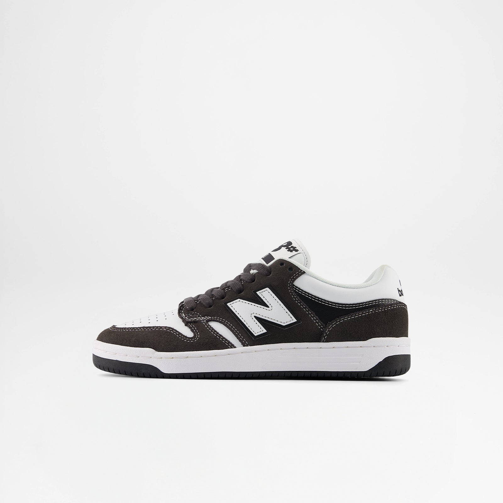 NM480 Dark Grey White