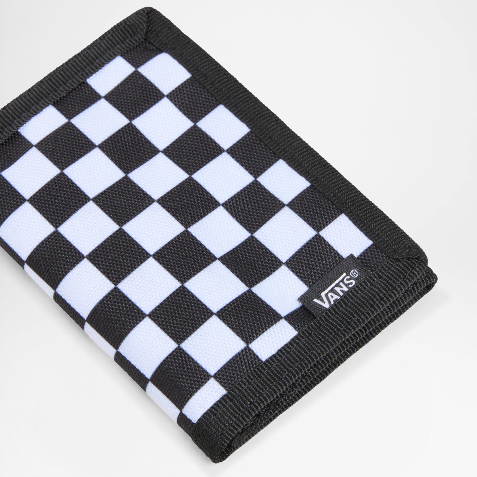 Slipped CHBD Black White