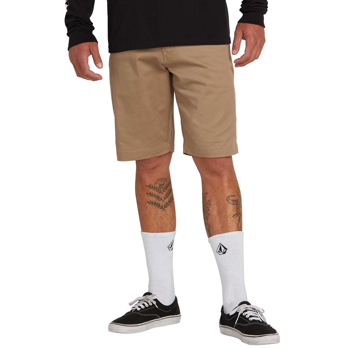 https://cdn02.plentymarkets.com/1t4q64x4rcv9/item/images/4307/full/Volcom-A0912300-KHA-3.jpg