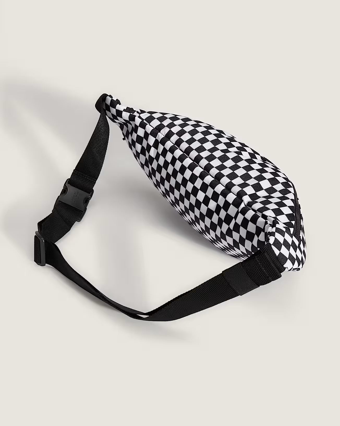 Ward Cross Body Pack Black White