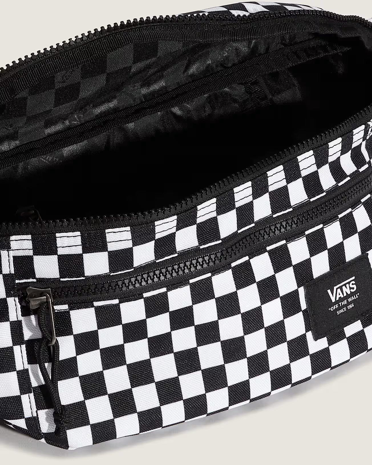 Ward Cross Body Pack Black White