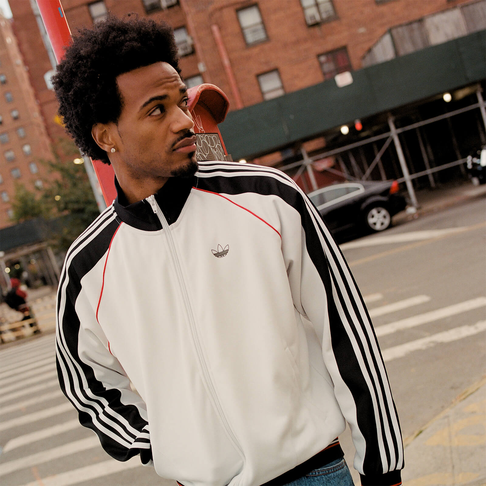 Tyshawn Track White
